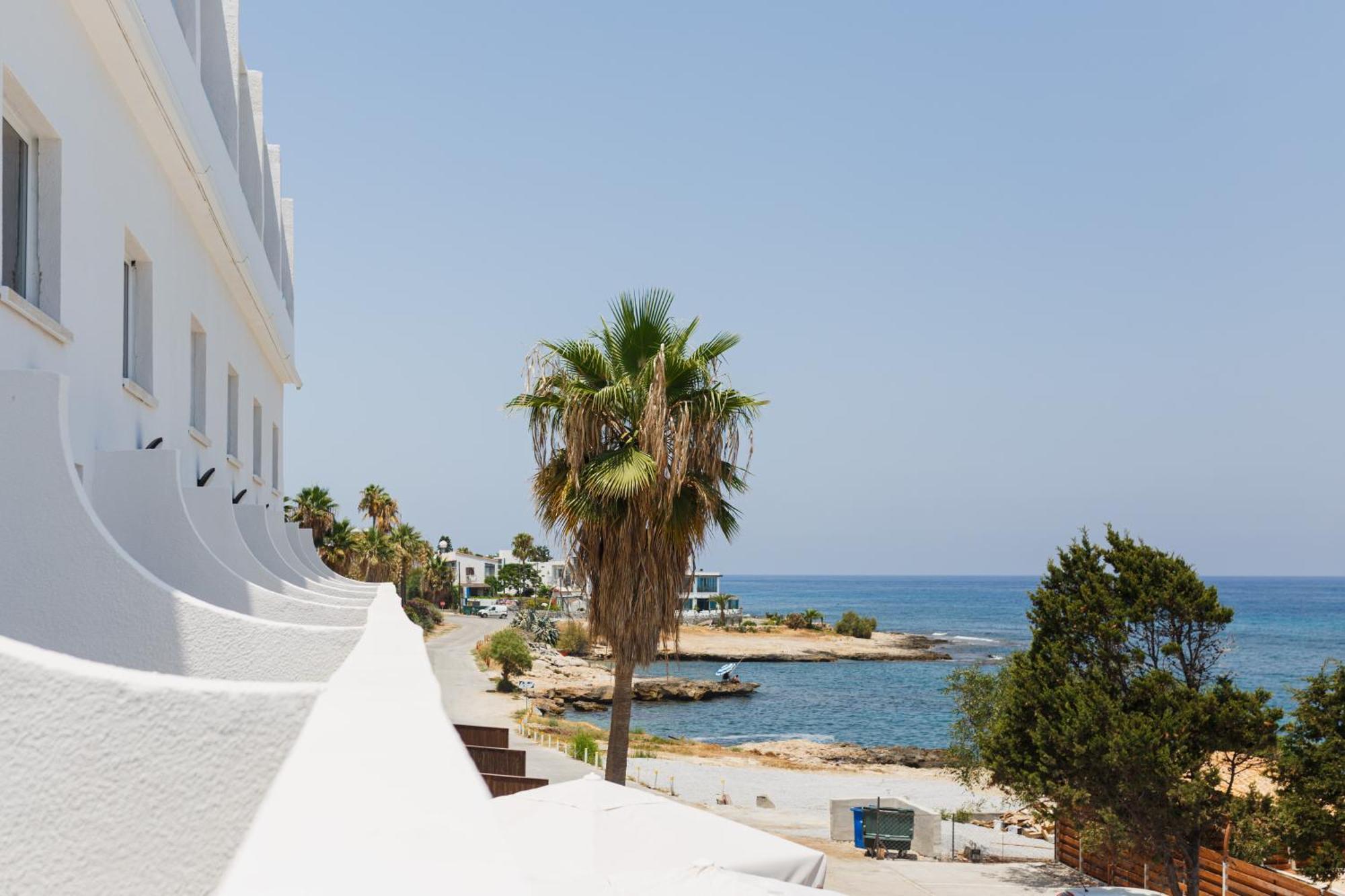 Hotel Azure Bay à Ayvaryara Extérieur photo